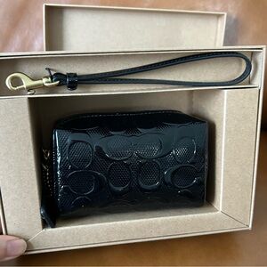 Coach Boxed Essential Mini Patent Signature Cosmetic Pouch